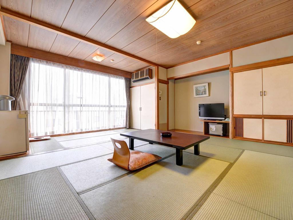 Takumi Kanko Hotel Minamichita Extérieur photo